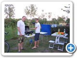 Grillmeister und grosser Helfer